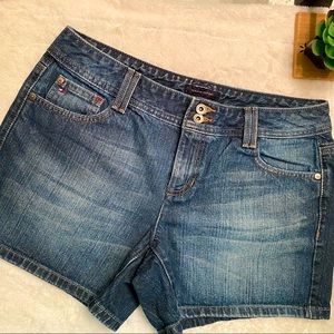 Tommy Hilfiger Women’s Jeans shorts